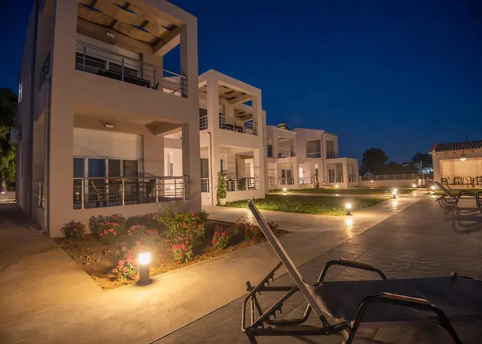 Apanemo Kourouta Luxury Villas