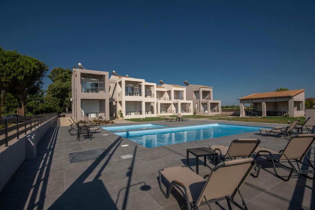 Apanemo Luxury Villa Kourouta
