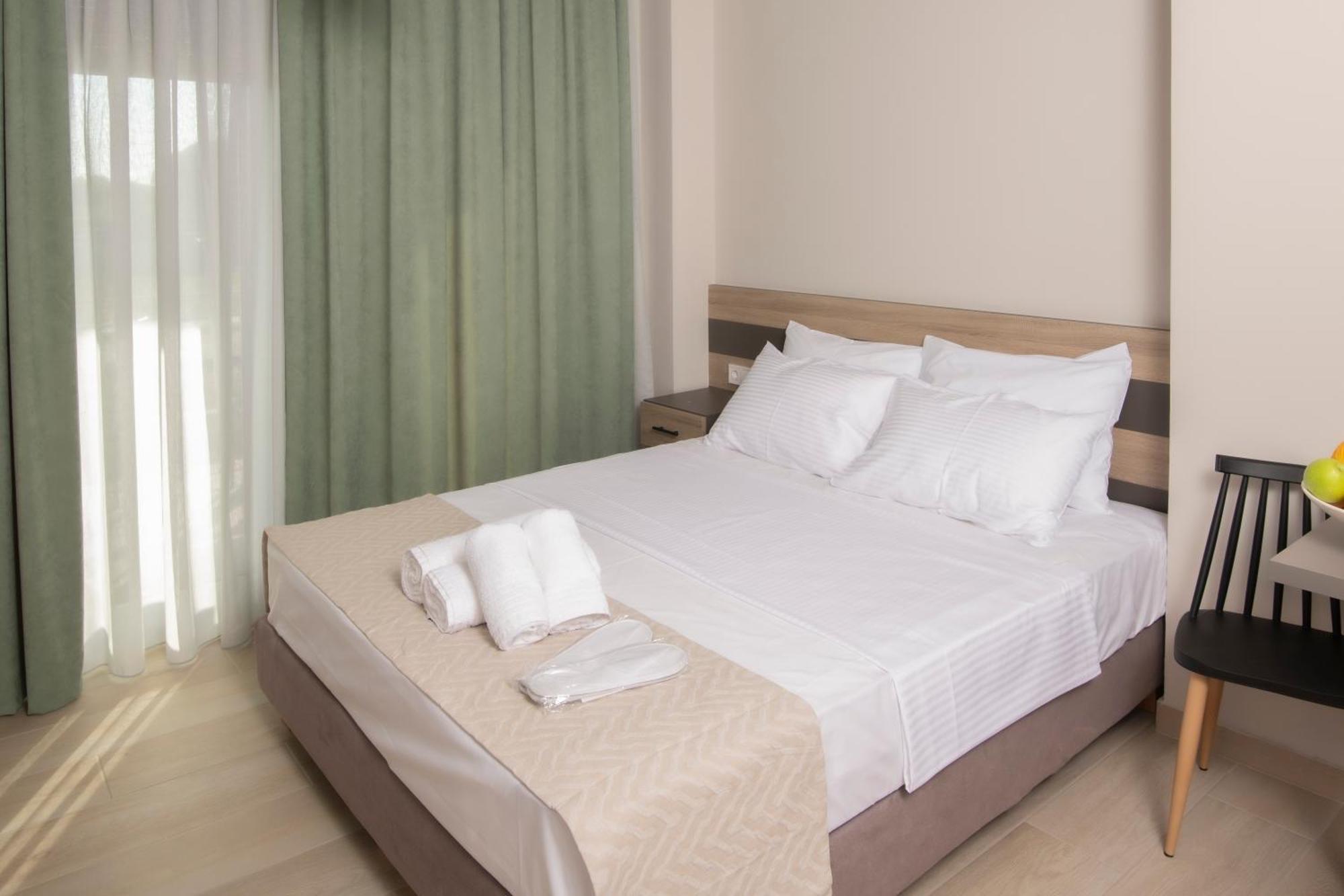 Apanemo Luxury Kourouta